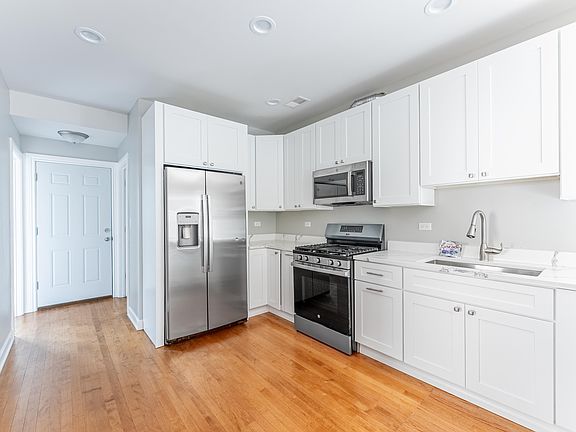 2nd image of 1837 N Linder Ave #2