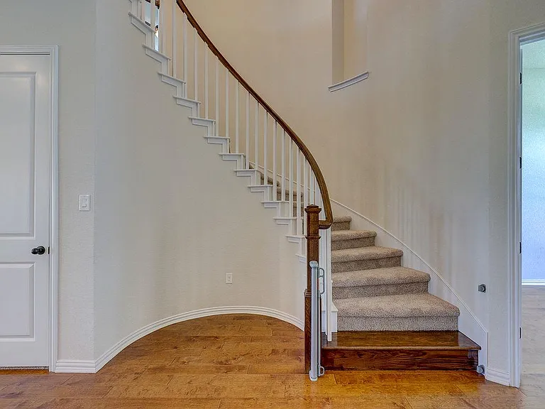 3416 Ponce De Leon Ct — Photo 13