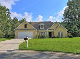 6 Yellow Warbler Ct, Savannah, GA 31419
