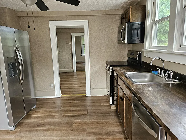 985 N Delsea Dr #3 — Photo 27