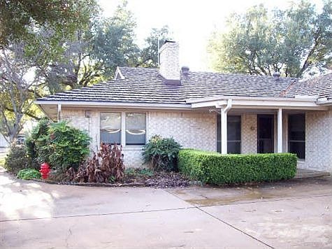 1st image of 4258 Balboa Dr