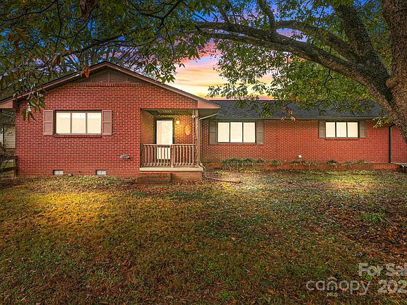 2nd image of 170 Lyerly Dr