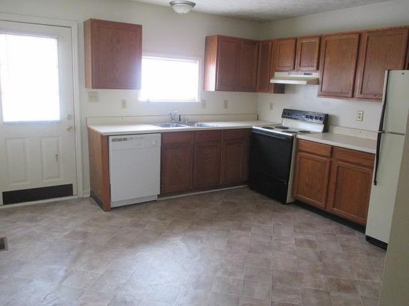 5th image of 522 Bell Place Dr
