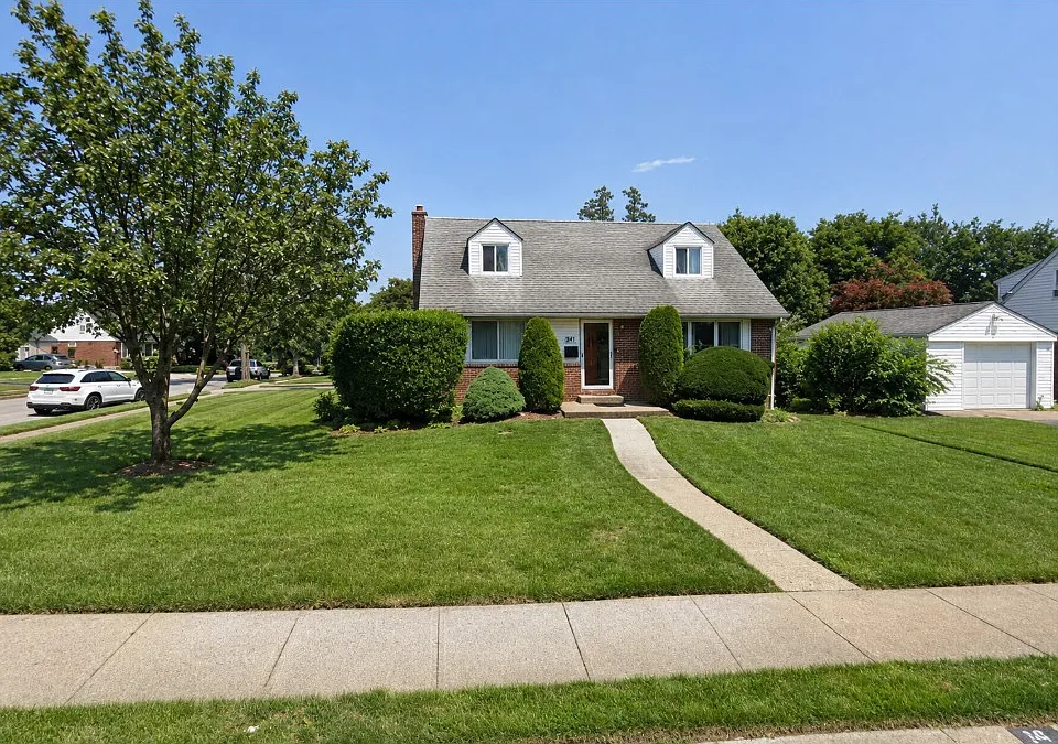 241 Bellmore Rd #1
