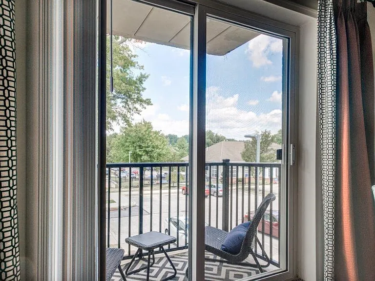 Stonegate at Devon Apartment Homes — Photo 11