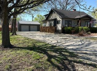 1209 New York St, Humboldt, KS 66748