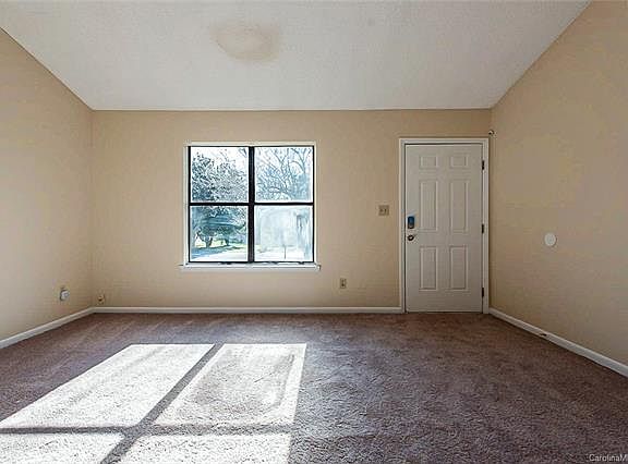 5th image of 7237 Meadowland Dr
