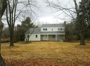 67 Fairmount Rd W, Califon, NJ 07830