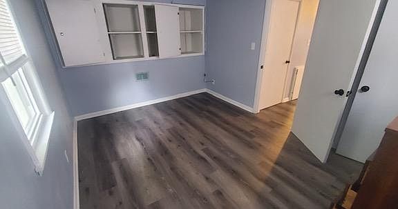 5th image of 340 Oak St #2