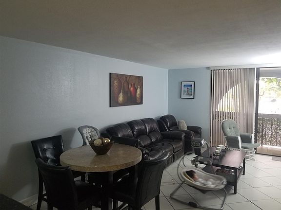 4th image of 12209 SW 14th Ln APT 1212