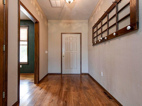 5th image of 1910 N Farm Road 97