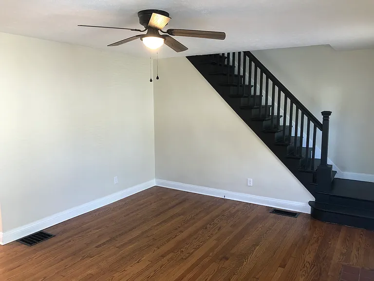 604 Colorado Ave — Photo 7