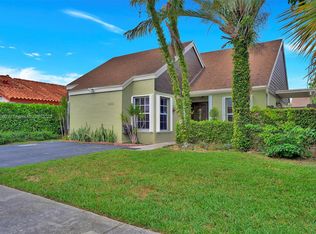 13615 SW 99th St, Miami, FL 33186