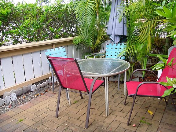 Enclosed Front patio