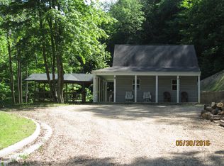 S4360 N Elk Run Rd, Viola, WI 54664