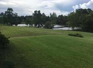 304 Autumn Creek Dr, Madisonville, LA 70447