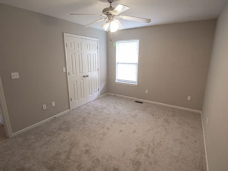 4006 Snowy Owl Dr — Photo 18