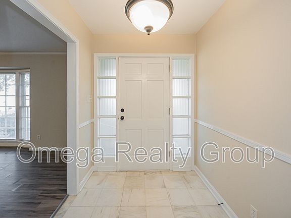 5th image of 3461 Sommerville Dr