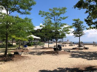 7 Possum Cir, Norwalk, CT 06854