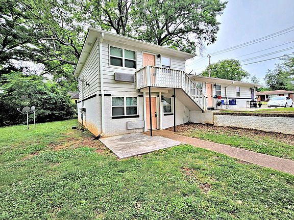 2nd image of 1504 Oakwood Ave NE APT 4