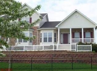 2119 Queens Brooke Blvd, Saint Peters, MO 63376