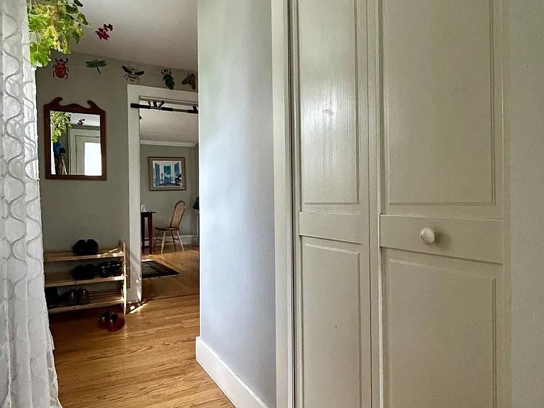 215 Maple St — Photo 9