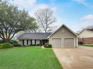 512 Lakewood Ave, Corsicana, TX 75110