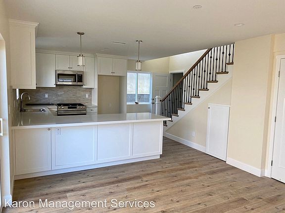 5th image of 15421 Firmona Ave #15419