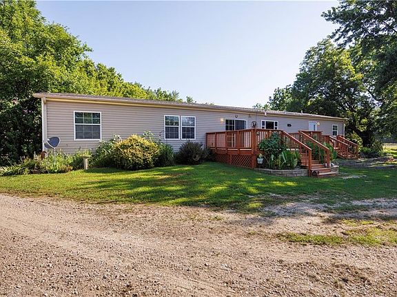 2nd image of 599 Kanza Rd