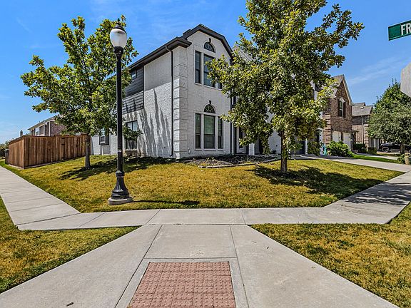 2nd image of 14020 Sparrow Hill Dr