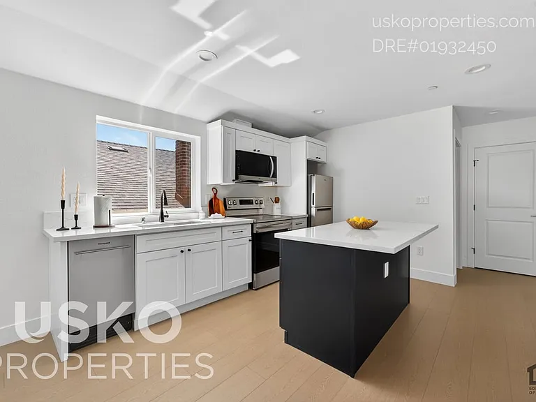 2710 T St #2 — Photo 5