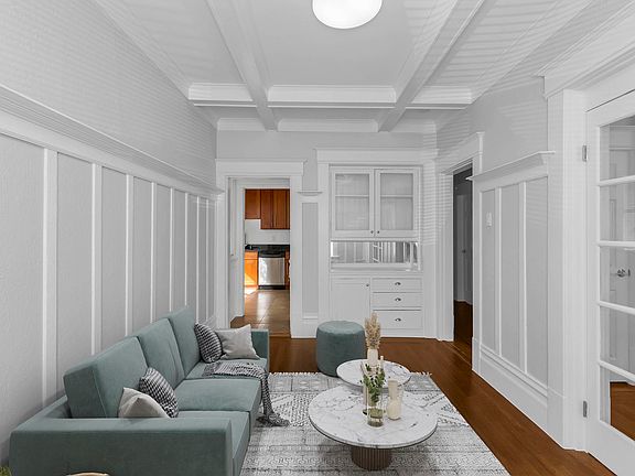 3rd image of 1301 Leavenworth St #11