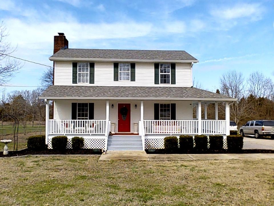 Renovated Farmette Farm Hous
