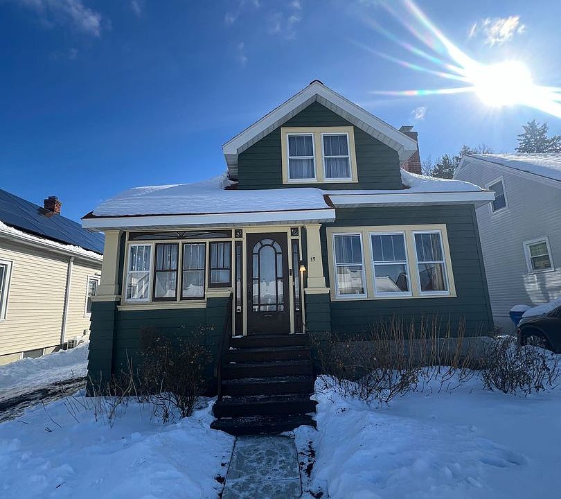 1st image of 15 Clayton Pl