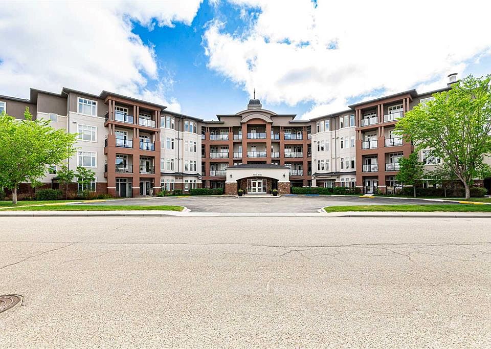 1st image of 5213 S 61st St #109