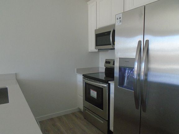 3rd image of 5378 2nd Ave