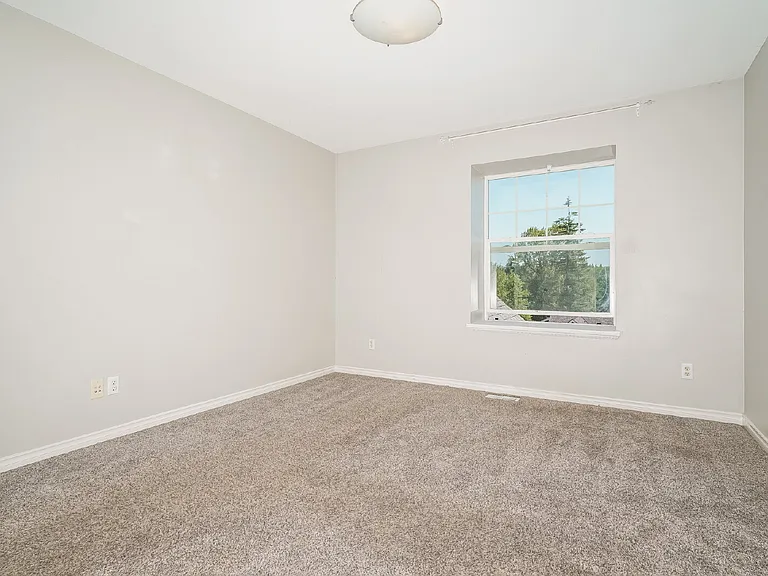 23726 148th Ave SE — Photo 14
