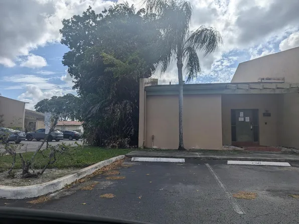 1400 NW 92nd Avenue #268, Pembroke Pines, FL 33024