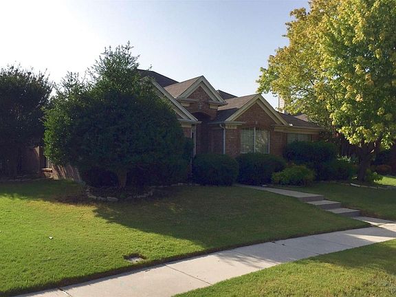 2nd image of 6813 Chateau Dr