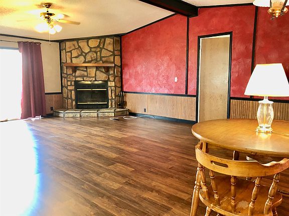 5th image of 101 Fox Cir
