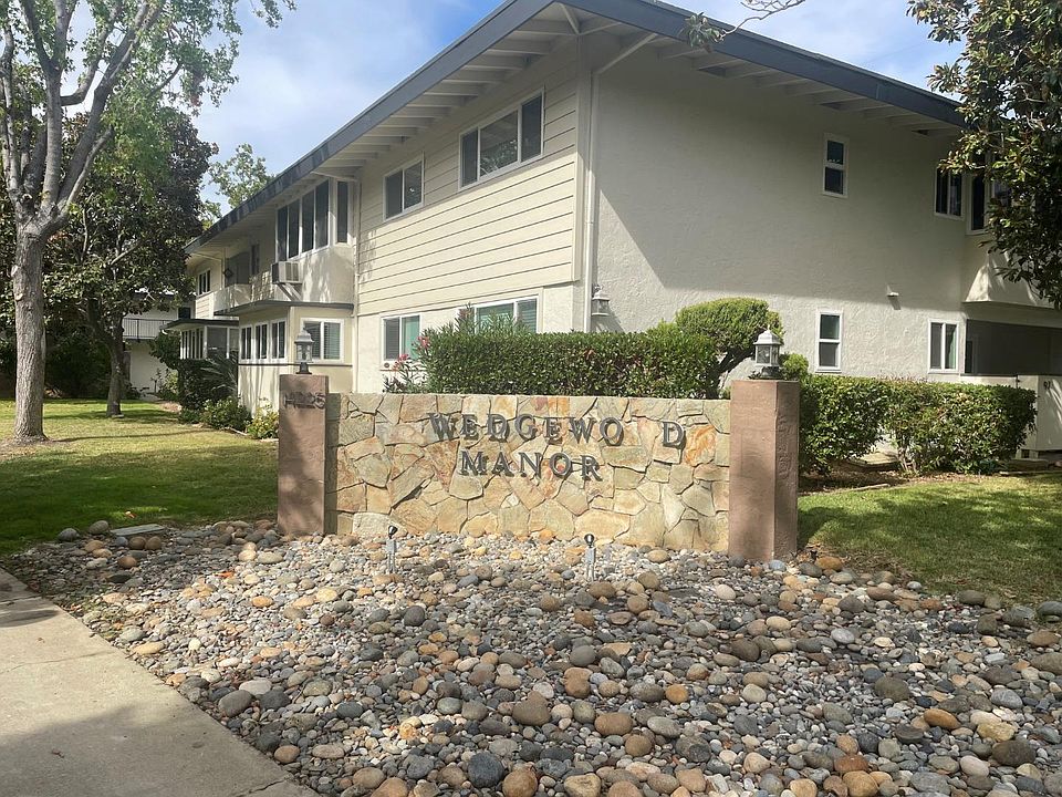 1st image of 14225 Lora Dr APT 28