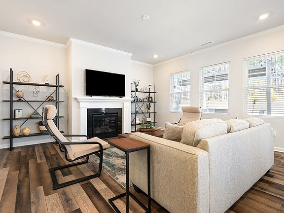 4th image of 4109 Sierra Pelona Dr