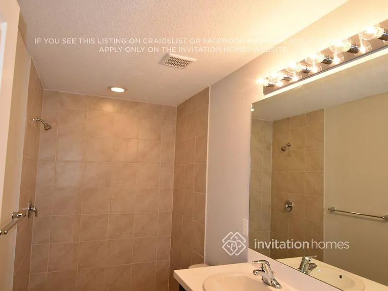 1725 SW Monterrey Ln — Photo 15