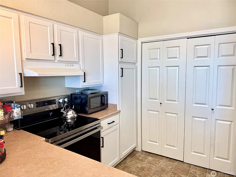 1750 W Sunn Fjord Ln #G305 — Photo 11