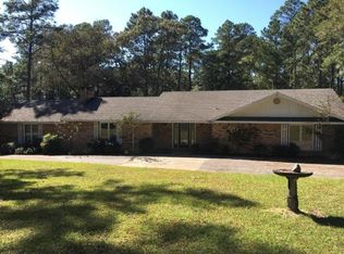 5826 Deermont Dr, Crestview, FL 32539