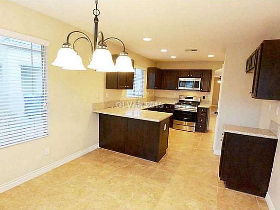 3rd image of 4827 Saputo Ave