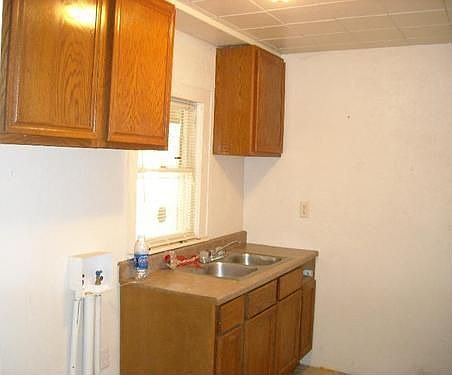 2nd image of 5629 Highland Ave