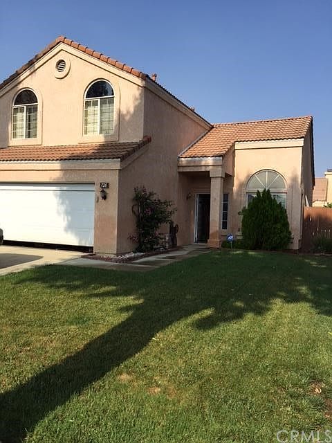 1st image of 726 Pinehurst Dr