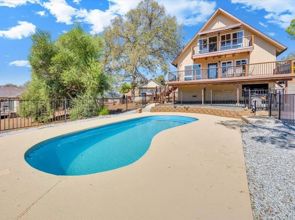 512 Bret Harte Dr, Copperopolis, CA 95228