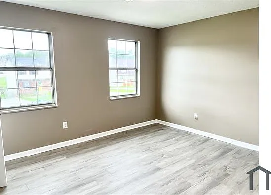 1420 Kingswood Way — Photo 11